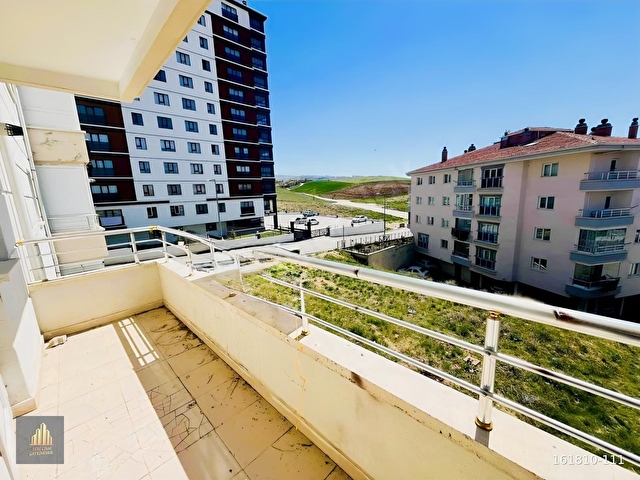 KIBRISKÖYDE ARA KAT ASANSÖRLÜ YÜKSEK MİKTAR KREDİLİ 3+1 DAİRE - Görsel 23