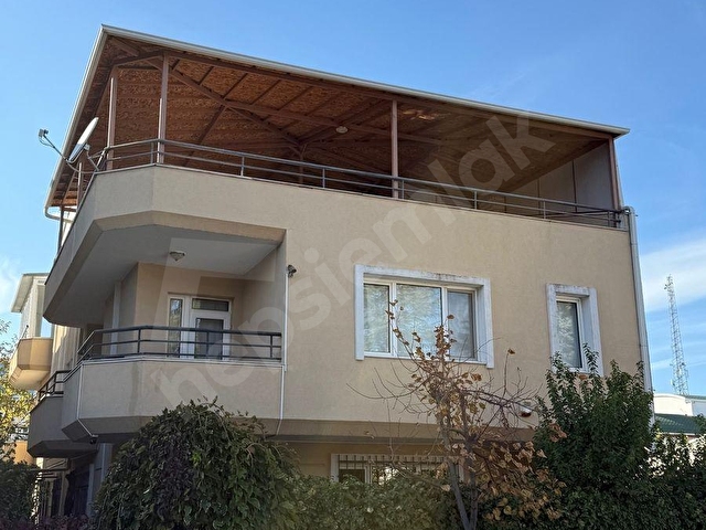 ÜMITKÖY GORDİON YAKINI TEONA YANI TÖYKO da 700m2 VİLLA