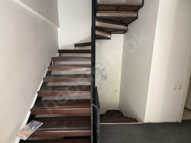 ÜMITKÖY GORDİON YAKINI TEONA YANI TÖYKO da 700m2 VİLLA - Görsel 7