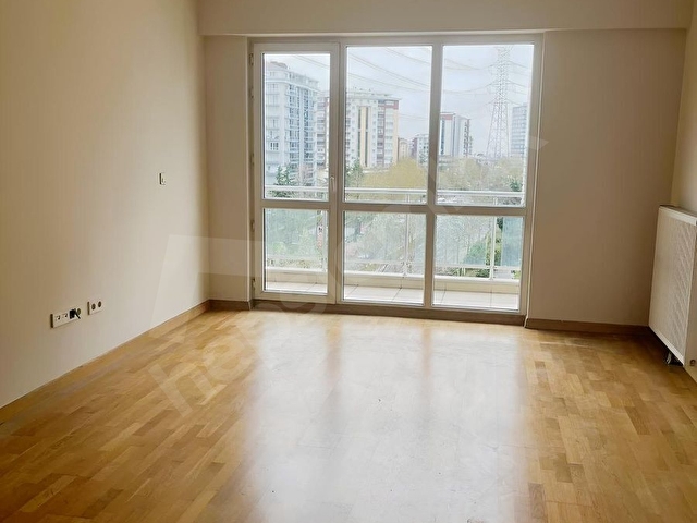 Akkoza Koru blokların da 2+1 balkonlu kiralık daire - Görsel 17