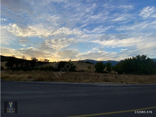 YAZICI EMLAKTAN KARABÜK MERKEZ ÇERÇİLER MAH. ANA YOL KENARI SATILIK 8500 M2 TARLA - Görsel 10