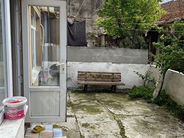 MEVLANAKAPI HACIEVLİYA SOKAKTA 2+1 BAHÇEKATI SATILIK DAİRE - Görsel 11