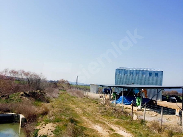 Çanakkale Özbek Köyünde Deniz Manzaralı 12.937 m² Satılık Tarla - Görsel 4