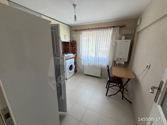 MÜKEMMEL BİR KONUMDA 2+1 AYRI MUTFAK DAİRE - Görsel 8