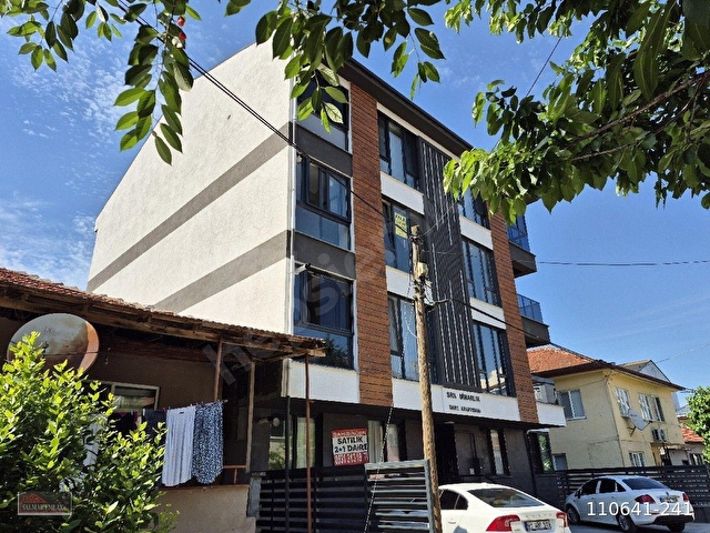 Nusrettin Mahallesinde Kiralık Ara Kat Daire - Görsel 2