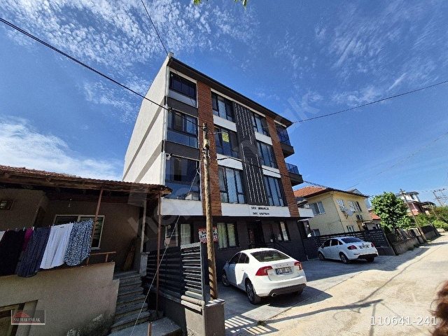 Nusrettin Mahallesinde Kiralık Ara Kat Daire - Görsel 3