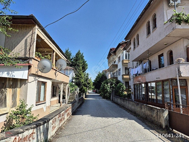 Nusrettin Mahallesinde Kiralık Ara Kat Daire - Görsel 4