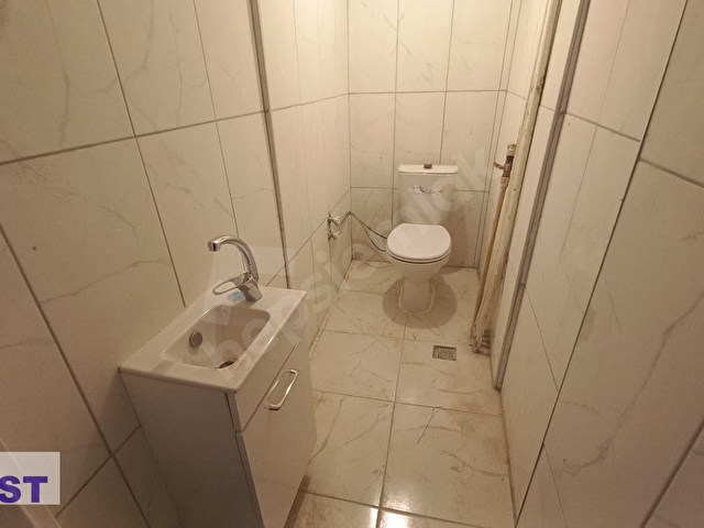 DOSTTAN BEŞTEPEDE ZÜBEYDE HANIM CADDESİ ÜZERİNDE ÇOK BAKIMLI   ALTINDA DAİRE OLAN 2+1  MERKEZİ SİSTE - Görsel 12