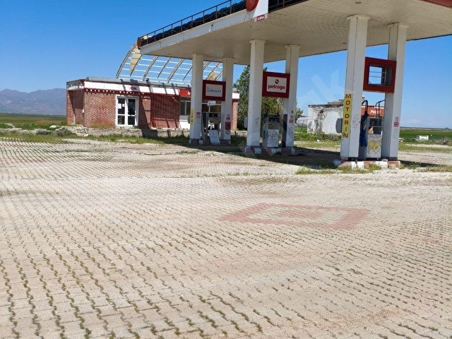 EMLAKNOMİDEN ANA YOLA SIFIR CEPHELİ YATIRIMLIK KUPON PARSEL - Görsel 4
