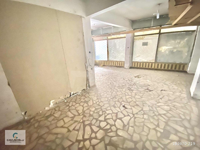 SEVDİ ÇAVUŞOĞLUndan Turgutreiste **Düz Giriş Dükkan 80m2** - Görsel 7