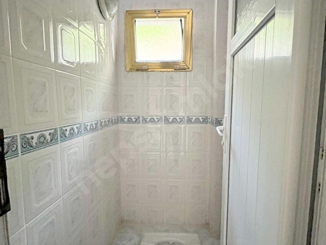 Bayraklı Onur Mahallesinde Kapalı Mutfak Kiralık 3+1 Daire - Görsel 7