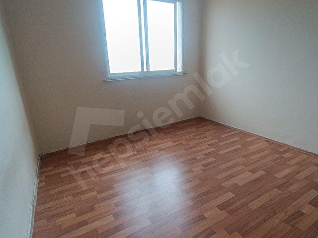 BAYRAKLI ALPARSLAN 2+1  KLİMALI 80 M2 FULL DENİZ MANZARALI