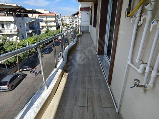 MENEMEN İSMET İNÖNÜ MH GENİŞ VE FERAH 3+1 KİRALIK DAİRE - Görsel 12