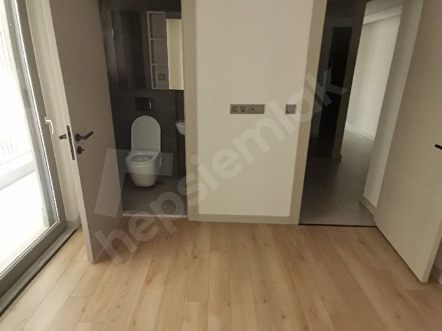 Zerdalilik Mah 2+1 amerikan mutfak doğalgaz ebebeyin banyolu lüks daire 35bintl - Görsel 11