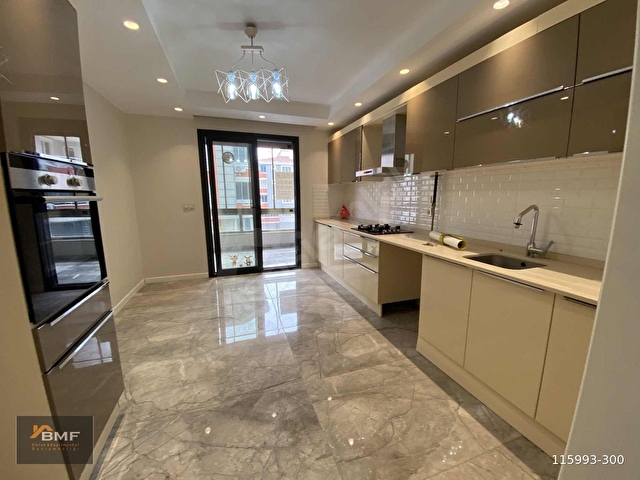 PAŞAALANINDA SATILIK ARA KAT 3+1 LUX DAİRE - Görsel 3