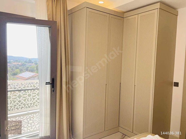 YEŞIL ÜZÜMLÜ DE LÜKS 4 + 1 EŞYALI SATILIK VILLA - Görsel 11