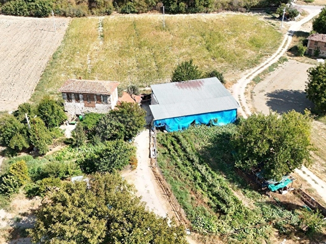 GÖRDESİN EN ÇOK SEVİLEN BÖLGESİ ÇAY KENARINDA 31.653M² TARLA - Görsel 19