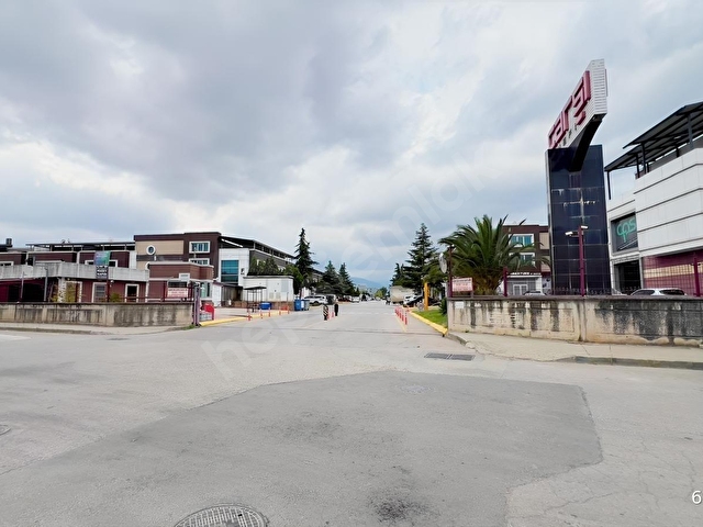 izmit çarşı yapı sitesi ön cephede 450 m2 fırsat işyeri - Görsel 3
