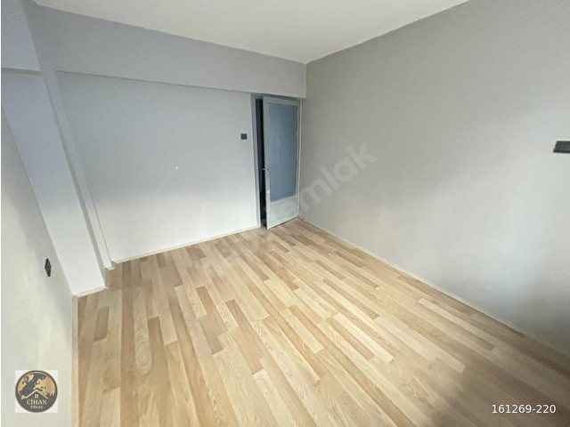 BANDIRMA HACIYUSUFTA ARA KAT ÖN CEPHE BALKONLU KİRALIK 2+1 DAİRE - Görsel 23