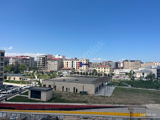3+1 SATILIK DAİRE VAN