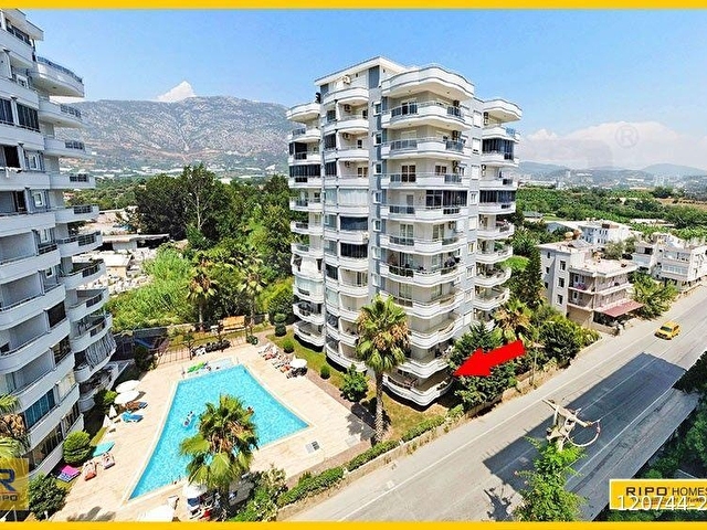 Kumlu plaja yakın, huzurlu bir bölgede güzel bir daire