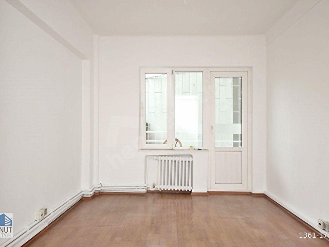KONUT REALTY | Gümüşsuyunda Balkonlu 2+1 Yüksek Tavanlı Daire - Görsel 9