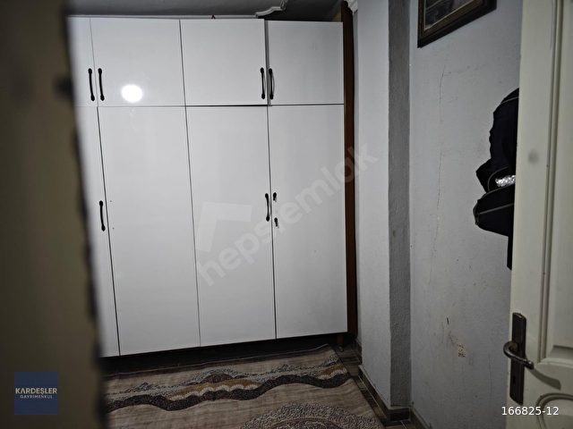Koza mahallesinde 150 m² arsa içerisinde 110 m² oturuma sahip ev - Görsel 12