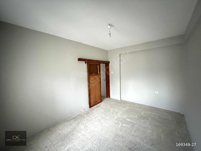 ALATA MAHALLESİ CANTÜRK SİTESİNDE DENİZE SIFIR 2+1 KİRALIK DAİRE - Görsel 13