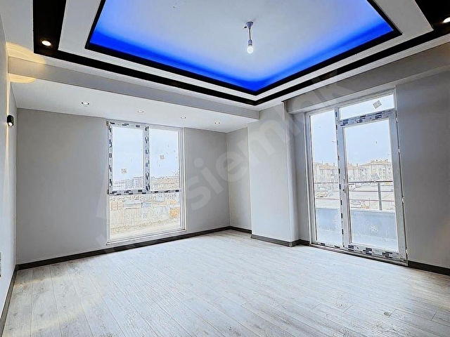 BAŞİSKELE DE SATILIK ARAKAT 2+1 DAİRE - Görsel 3