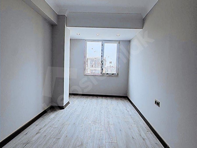 BAŞİSKELE DE SATILIK ARAKAT 2+1 DAİRE - Görsel 10