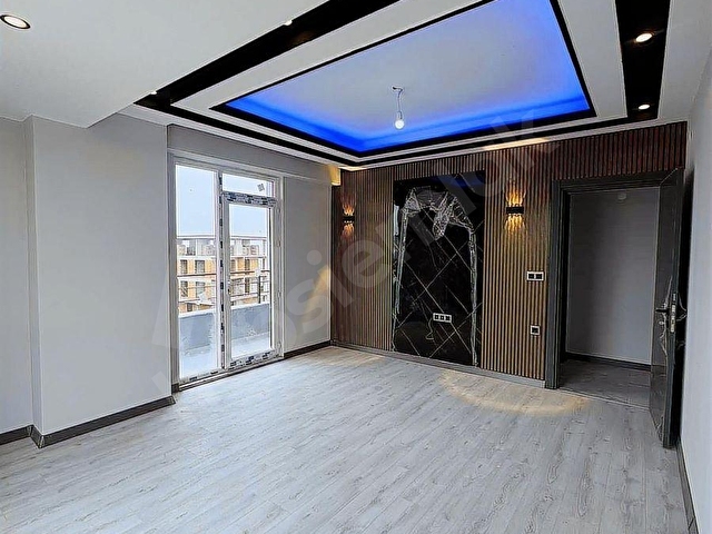 BAŞİSKELE DE SATILIK ARAKAT 2+1 DAİRE - Görsel 2