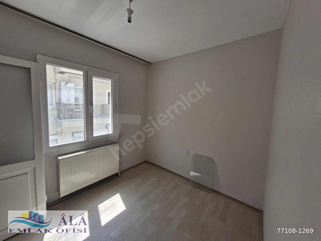 BASIN SİTESİ 215 SOKAKTA 3+1 KİRALIK DAİRE - Görsel 16