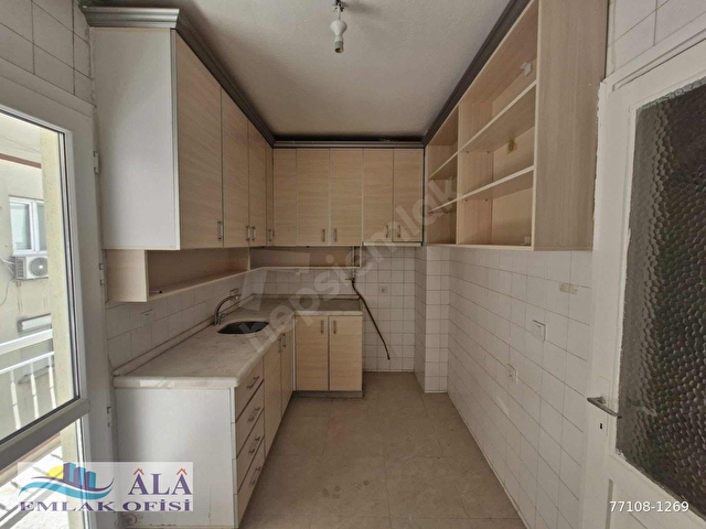 BASIN SİTESİ 215 SOKAKTA 3+1 KİRALIK DAİRE - Görsel 12