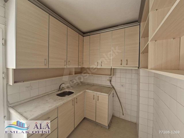 BASIN SİTESİ 215 SOKAKTA 3+1 KİRALIK DAİRE - Görsel 14