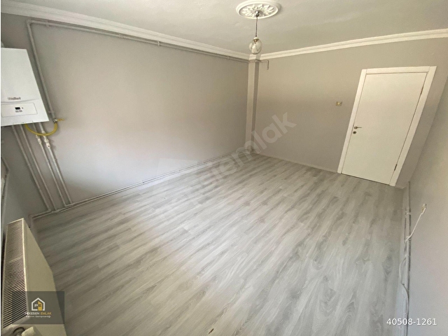 PEKESENDEN ETLİK MERKEZDE BAHÇE ÇIKIŞLI 2+1 BAĞIMSIZ SALON DAİRE - Görsel 13