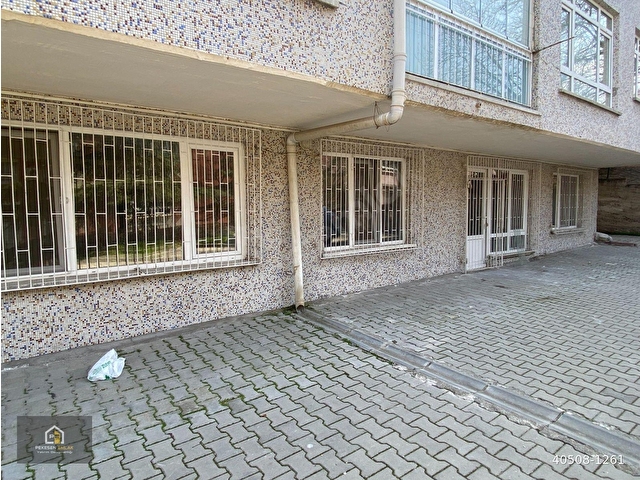 PEKESENDEN ETLİK MERKEZDE BAHÇE ÇIKIŞLI 2+1 BAĞIMSIZ SALON DAİRE - Görsel 9