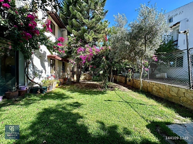 İzmir Narlıdere Limanreiste Rustik Mimariyle Muhteşem Villa - Görsel 6