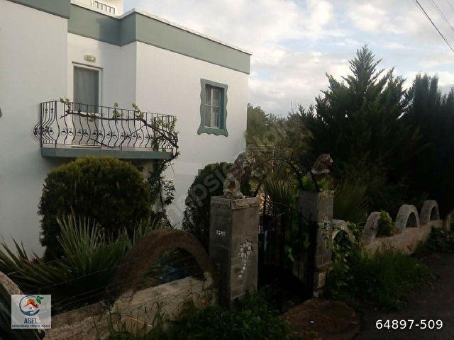 Bodrum güvercinlik Kuyucakta satılık müstakil 3+1bahçeli dubleks 64897