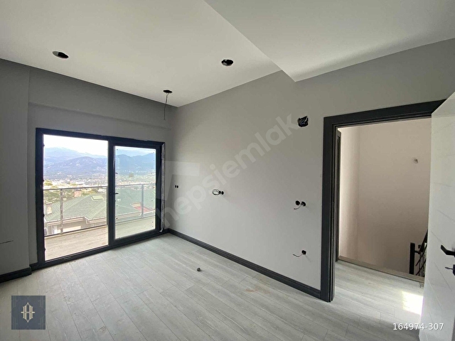 Milasta Tripleks 4+1 Doğa Manzaralı Villa Harmaya Real Estate - Görsel 7