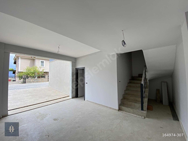 Milasta Tripleks 4+1 Doğa Manzaralı Villa Harmaya Real Estate - Görsel 28