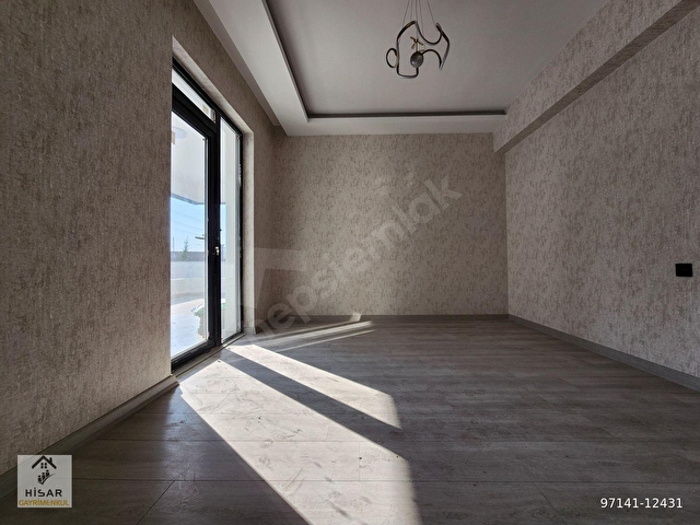 CADDE YANI ÇİFT BALKONLU YEMEK ODALI GENİŞ 4+1 SATILIK DAİRE - Görsel 13