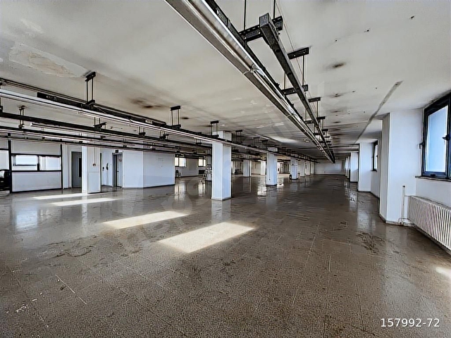 MERKEZDE METROYA YAKIN KİRALIK 8000 M2 KOMPLE BİNA - Görsel 21