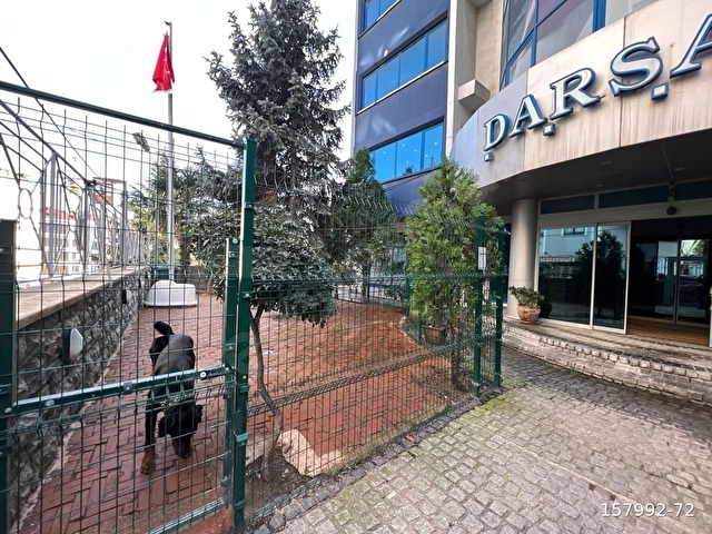 MERKEZDE METROYA YAKIN KİRALIK 8000 M2 KOMPLE BİNA - Görsel 3