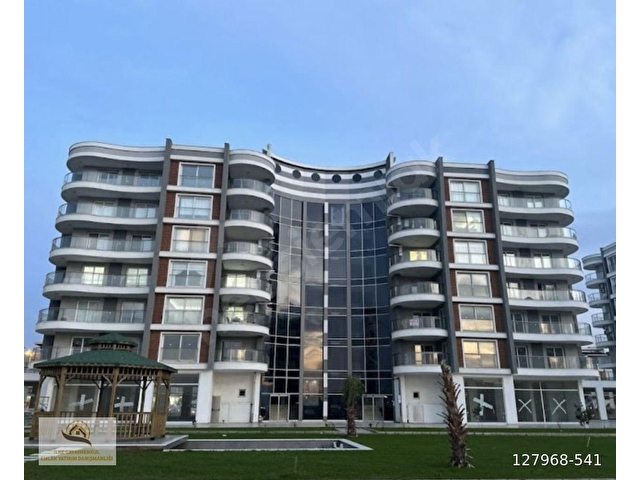 Aydın Efelerde Mah.Havuzlu, 175m² 3+1 Satılık Lüks Daire - Görsel 2