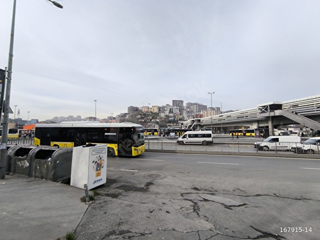 EFE EMLAKTAN METRO DİBİ CADDEYE PARALEL ÜNİVERSİTE YAKINI - Görsel 23