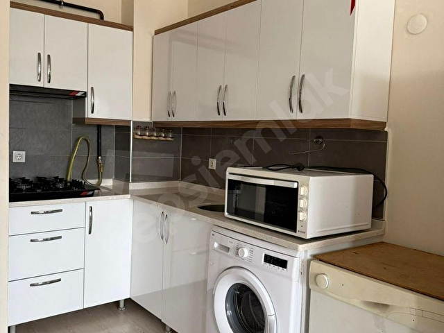 ALBAYRAKTAN KİRALIK EŞYALI 1+1 DAİRE - Görsel 9