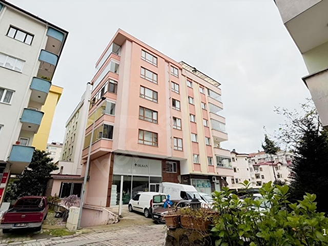 SÖĞÜTLÜDE MERKEZİ KONUMDA SATILIK 3+1 DAİRE