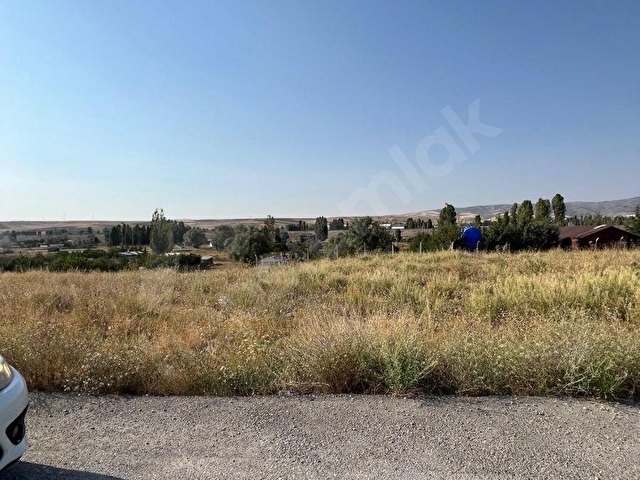 DOĞUŞ BEY GAYRİMENKUL HASANOGLAN TEK PARSEL ARSA 570 M2 SATILIK - Görsel 5