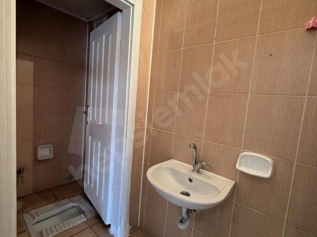 BATTALGAZİ BULVARI ÜZERİ GENİŞ 2+1 SATILIK DAİRE - Görsel 2
