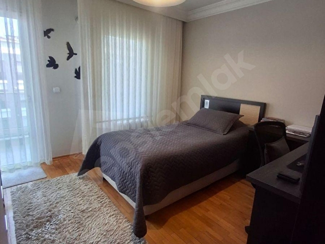 Basın Sitesi Otoparklı Asansörlü Sitede Deniz Manzaralı 3.5+1 daire - Görsel 22